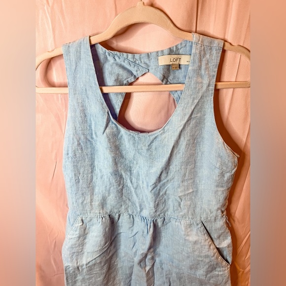 Blue denim colored linen like dress with pockets - Picture 7 of 11